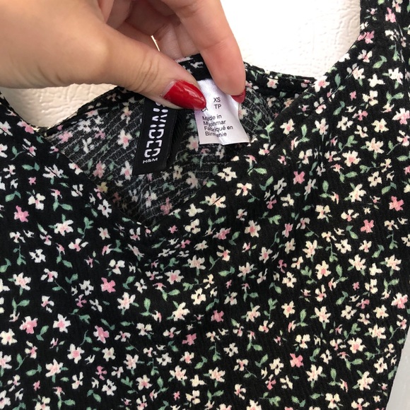 H&M summer skater dress - Picture 3 of 3